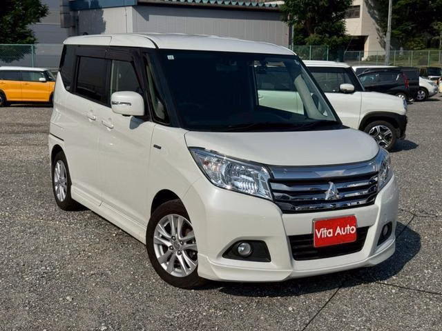 MITSUBISHI DELICA D:2