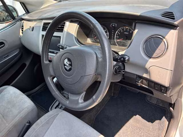 SUZUKI CERVO