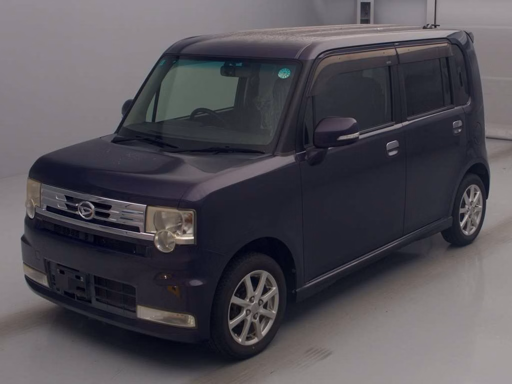 DAIHATSU MOVE CONTE