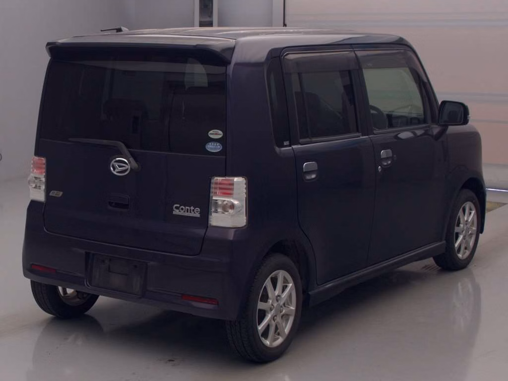 DAIHATSU MOVE CONTE