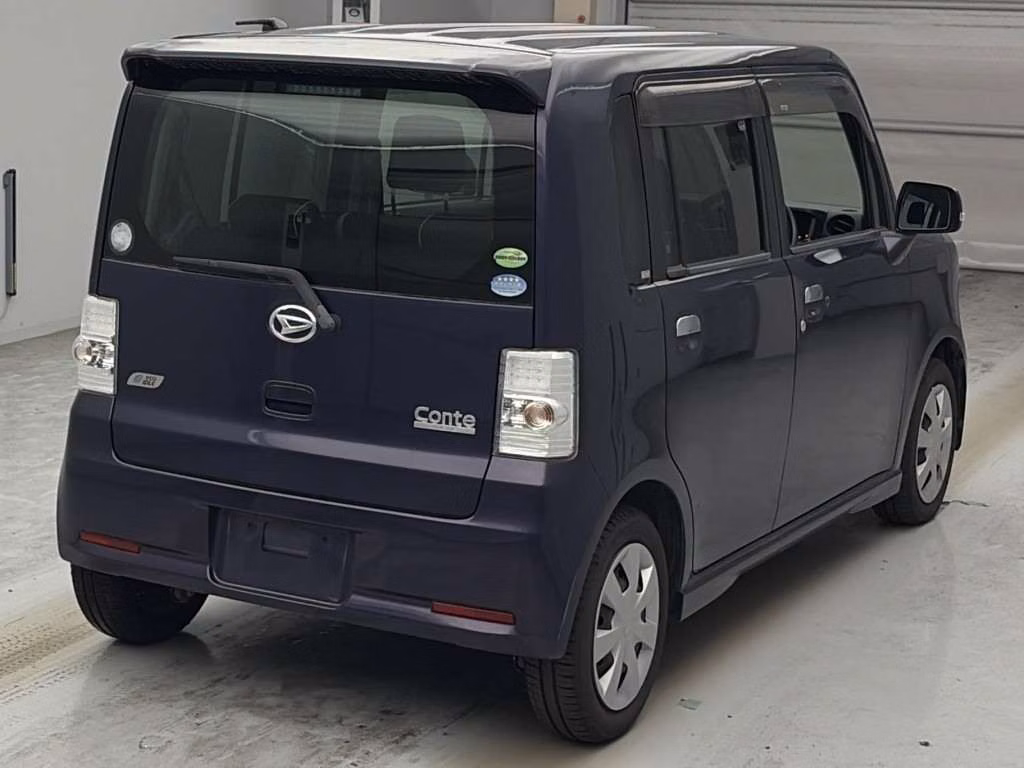 DAIHATSU MOVE CONTE