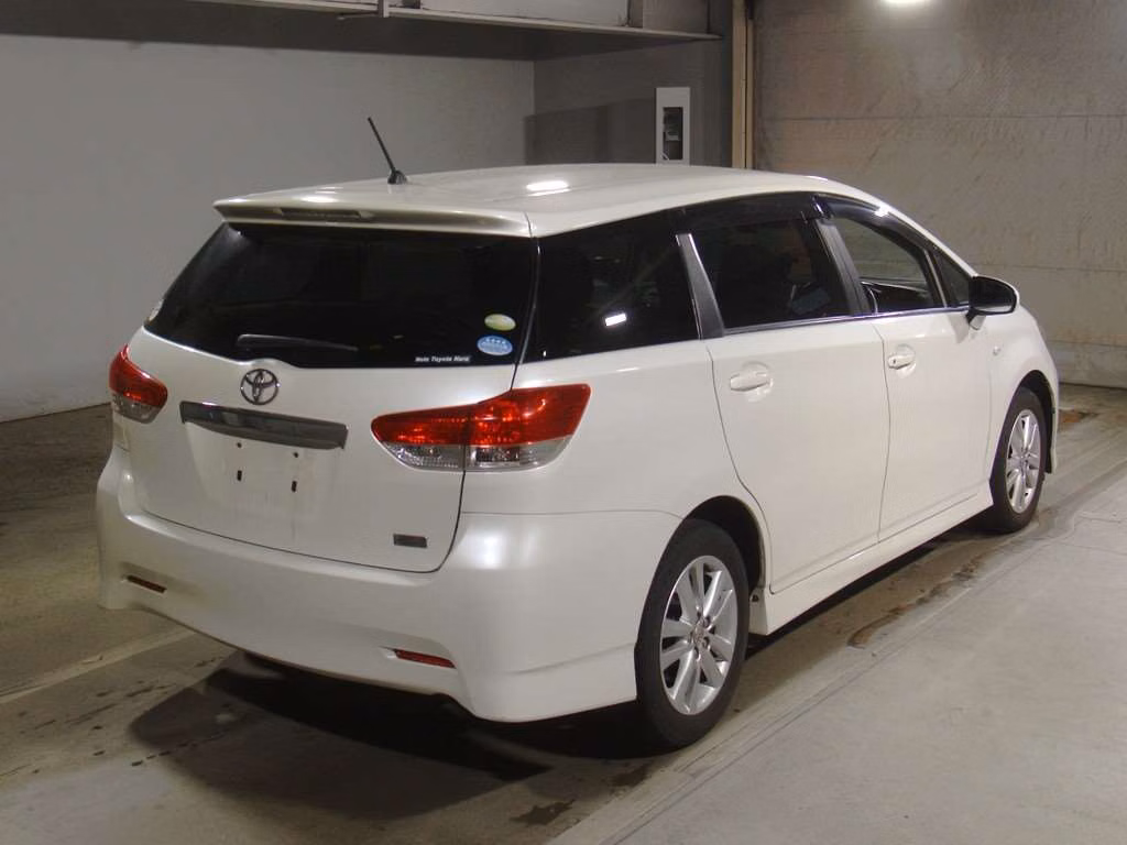 TOYOTA WISH