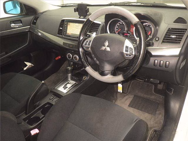 MITSUBISHI GALANT FORTIS