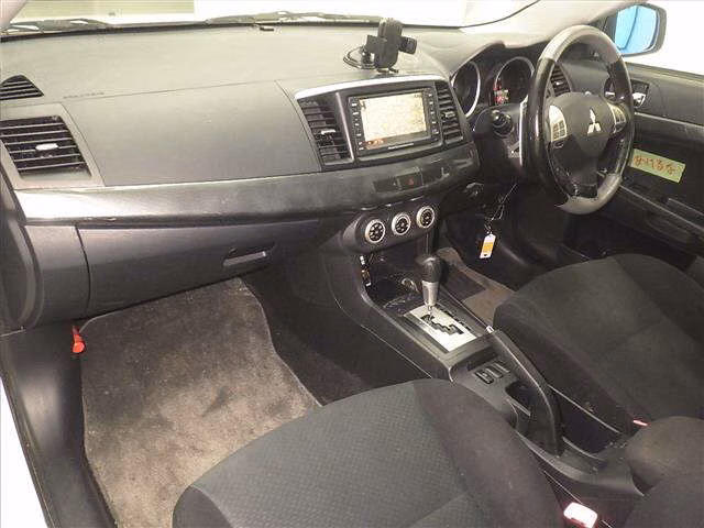 MITSUBISHI GALANT FORTIS