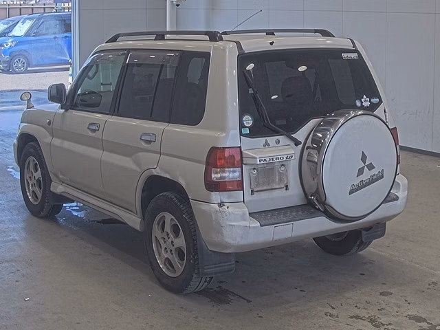 MITSUBISHI PAJERO IO