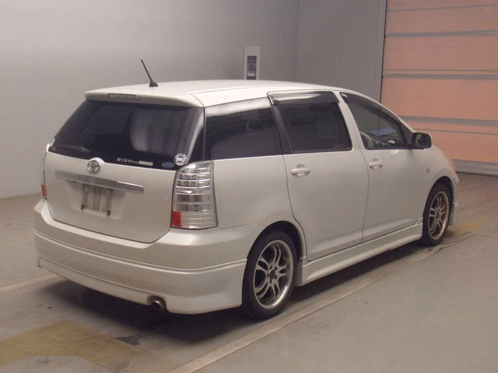 TOYOTA WISH