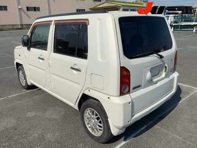 DAIHATSU NAKED