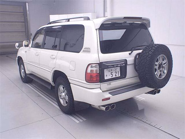 TOYOTA LAND CRUISER