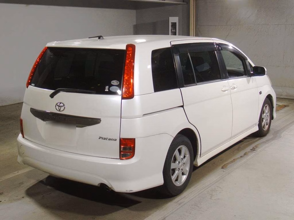TOYOTA ISIS