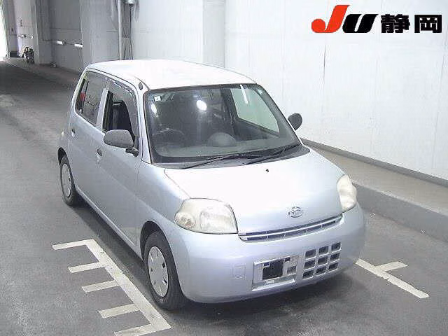 DAIHATSU ESSE