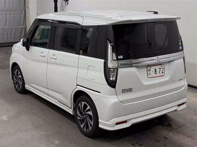 MITSUBISHI DELICA D:2