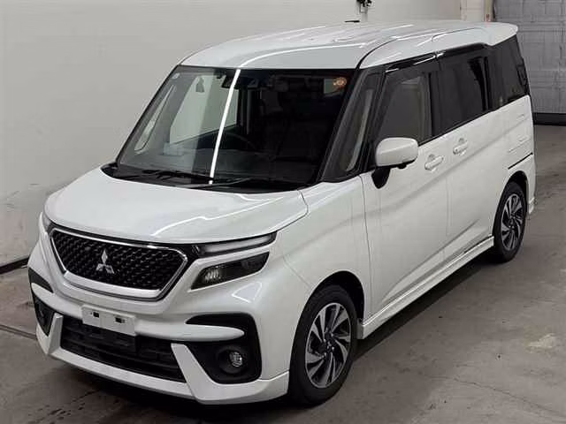 MITSUBISHI DELICA D:2