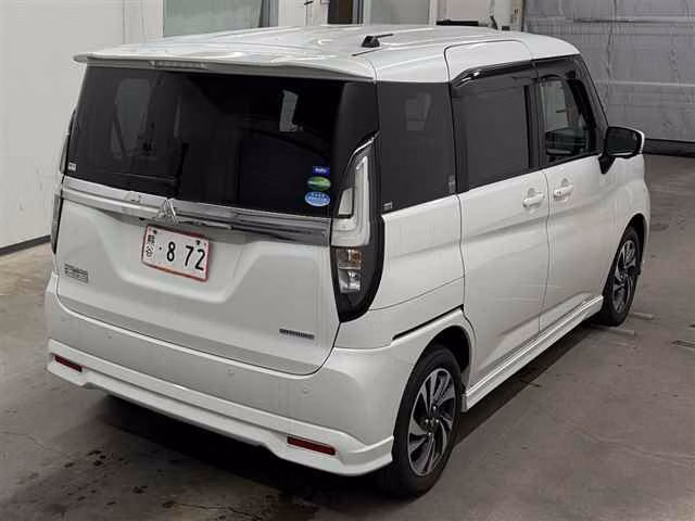MITSUBISHI DELICA D:2