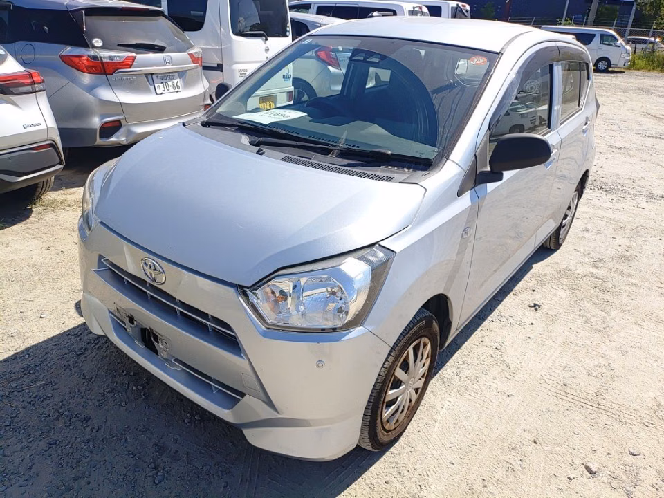 TOYOTA PIXIS EPOCH