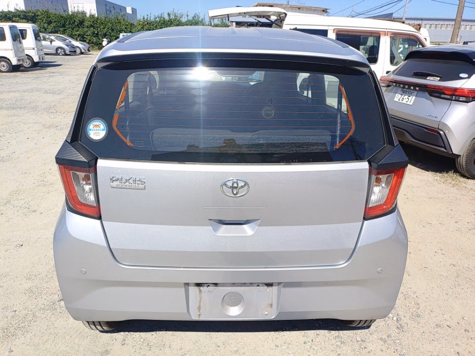 TOYOTA PIXIS EPOCH