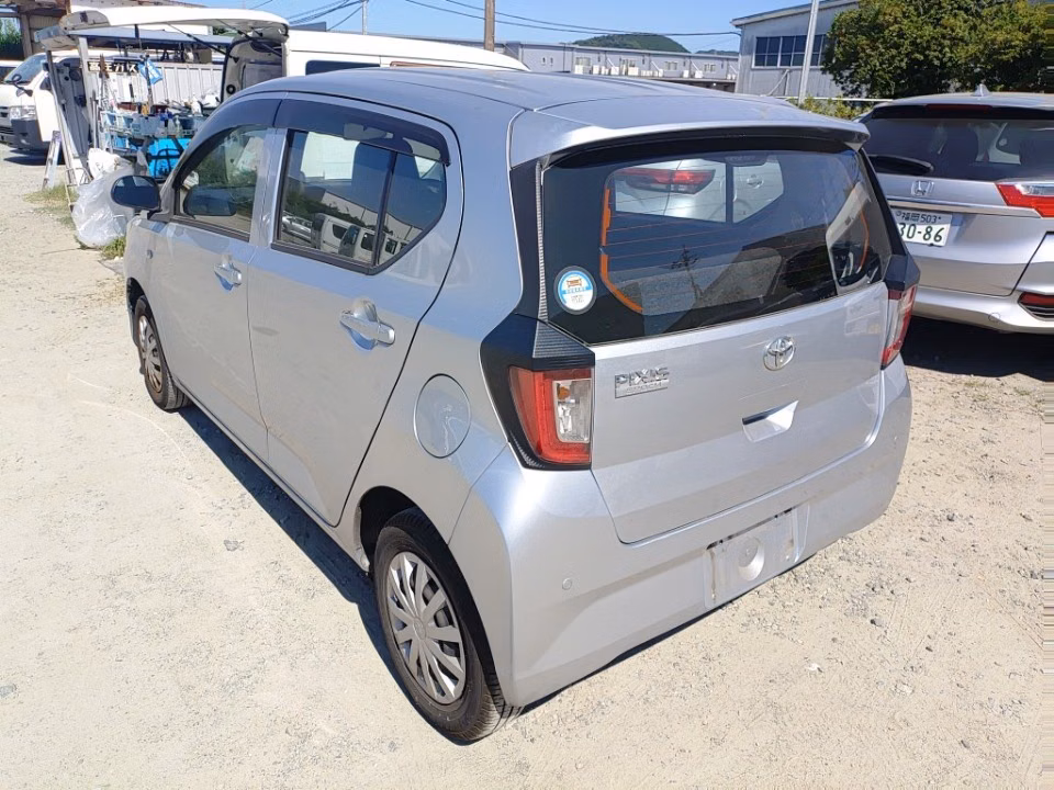 TOYOTA PIXIS EPOCH