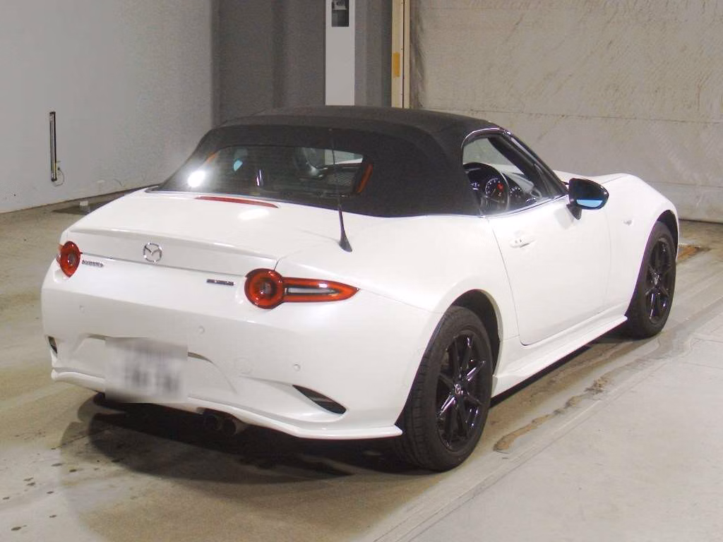MAZDA ROADSTER
