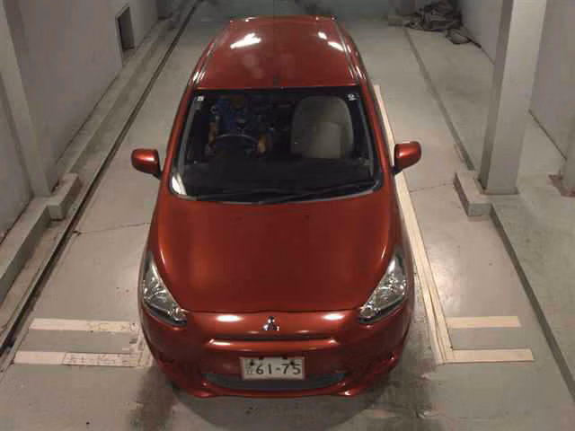 MITSUBISHI MIRAGE