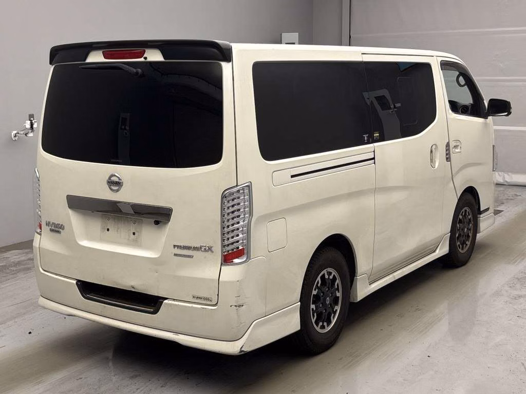 NISSAN NV350 CARAVAN