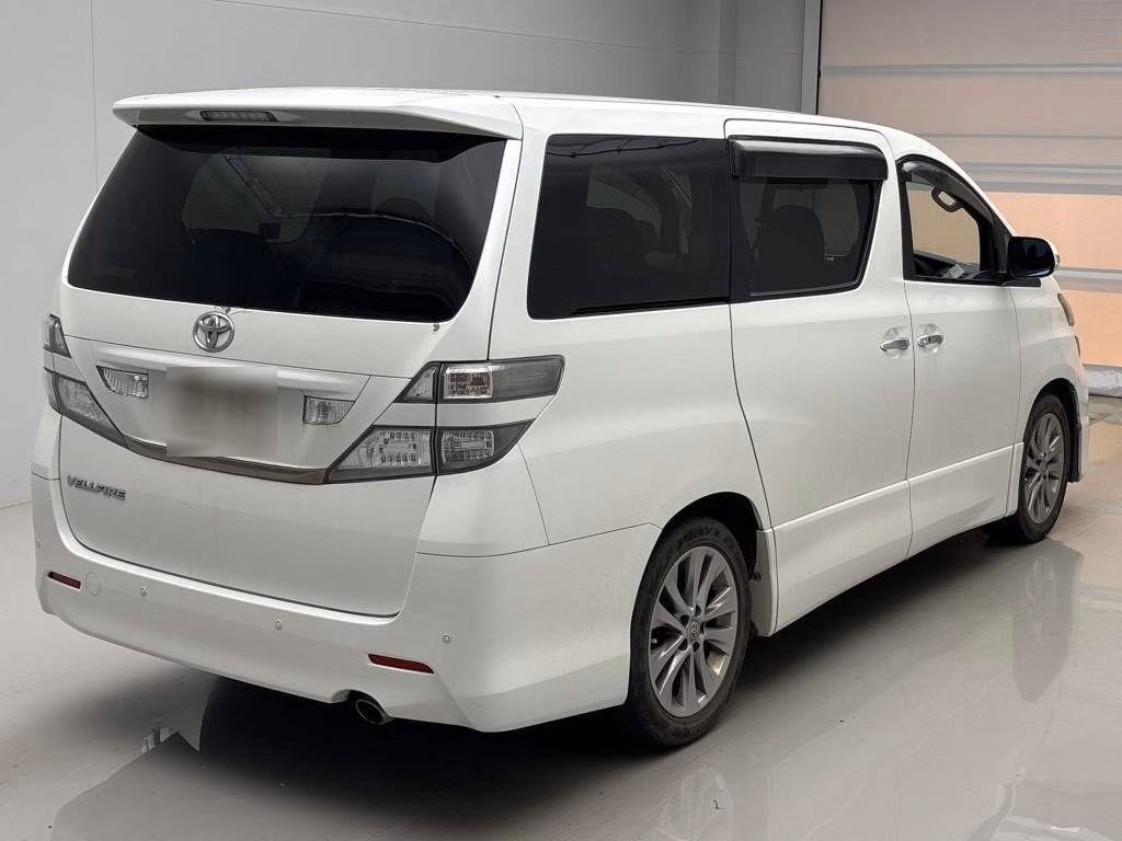 TOYOTA VELLFIRE