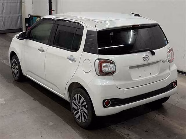DAIHATSU BOON