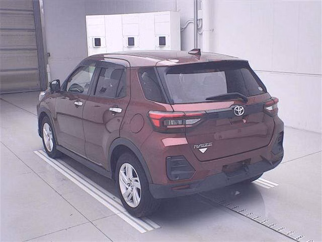 TOYOTA RAIZE