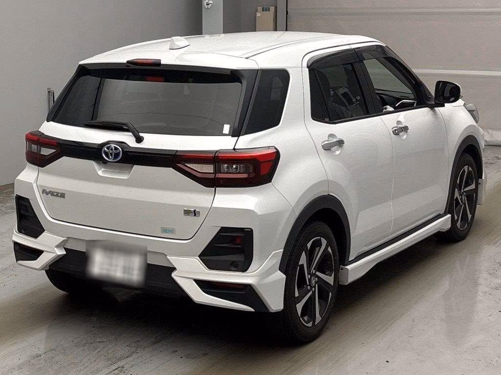 TOYOTA RAIZE