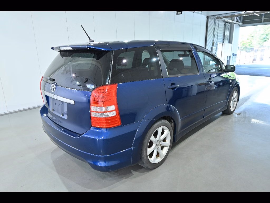 TOYOTA WISH