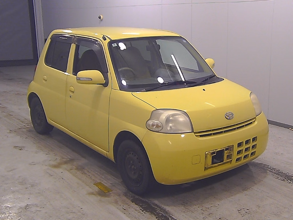 DAIHATSU ESSE
