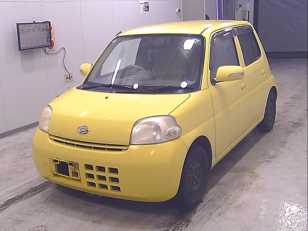 DAIHATSU ESSE