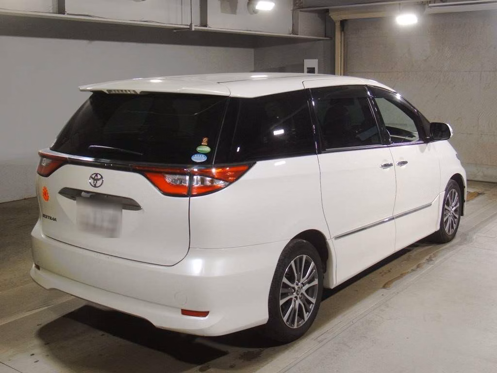 TOYOTA ESTIMA