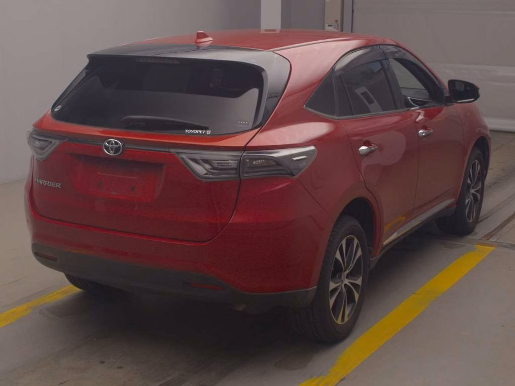 TOYOTA HARRIER