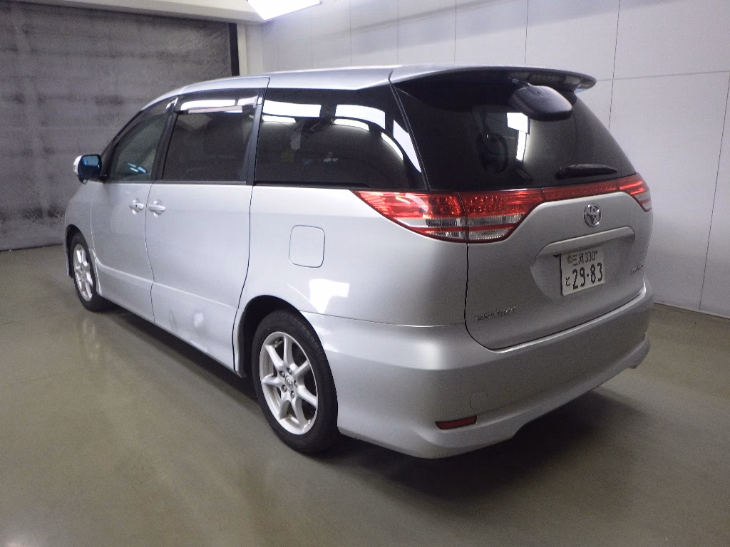 TOYOTA ESTIMA