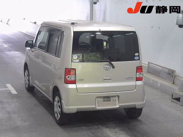 DAIHATSU MOVE CONTE