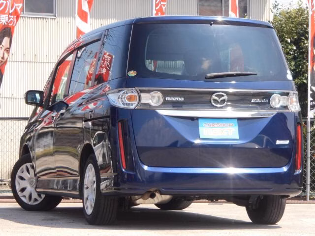 MAZDA BIANTE
