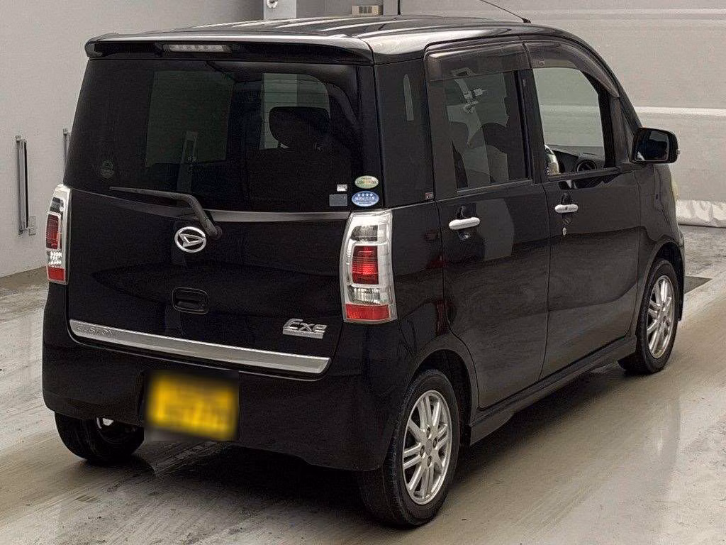 DAIHATSU TANTO EXE