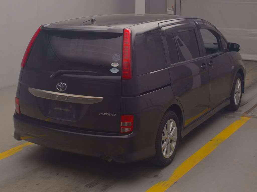TOYOTA ISIS