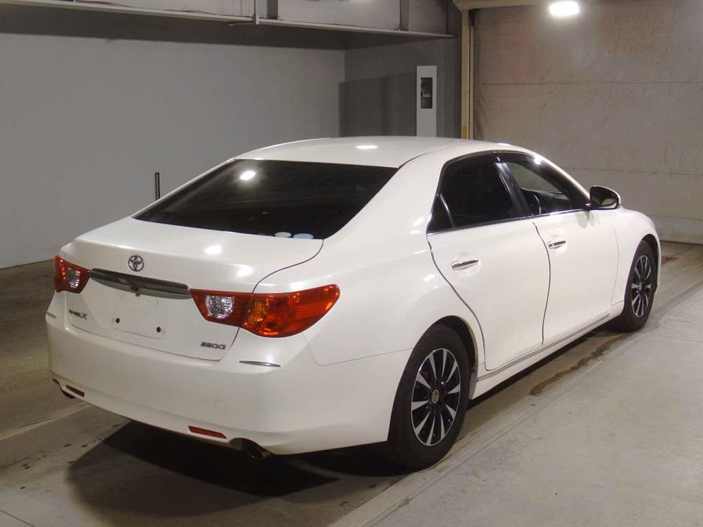 TOYOTA MARK X