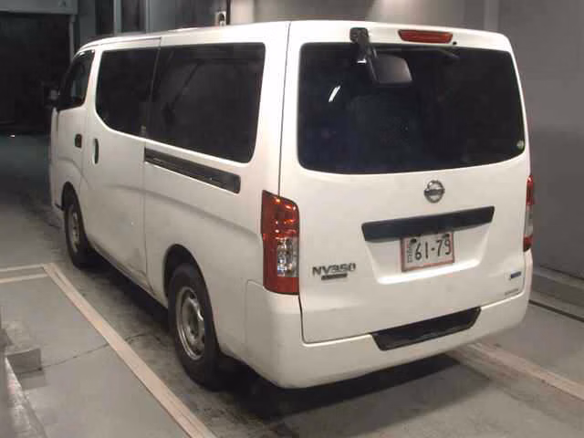 NISSAN NV350 CARAVAN