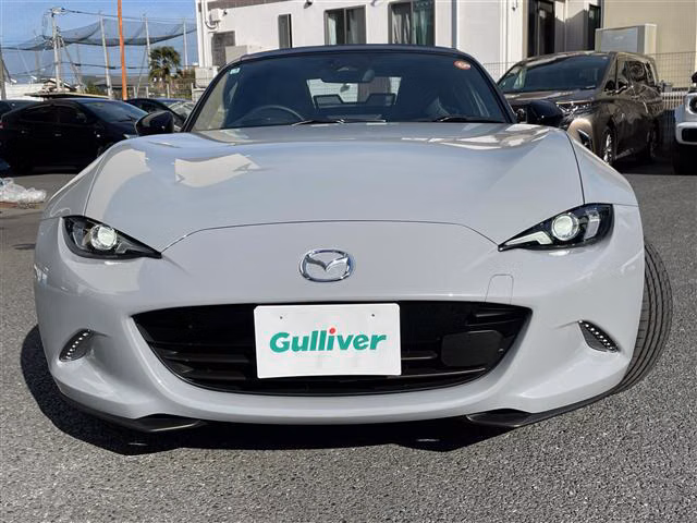 MAZDA ROADSTER