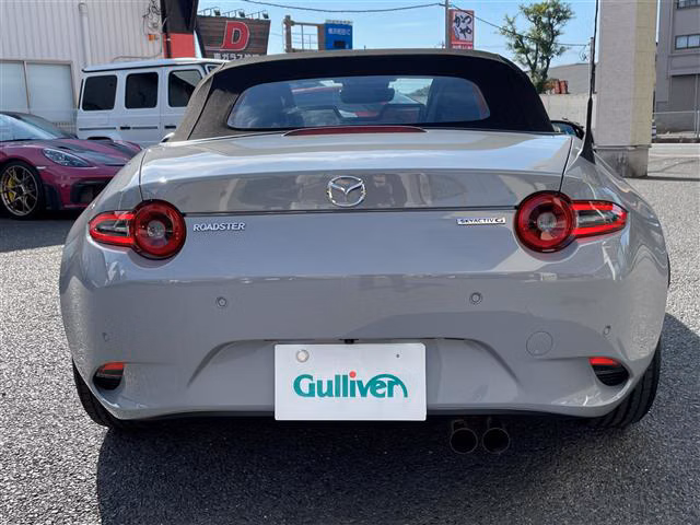 MAZDA ROADSTER