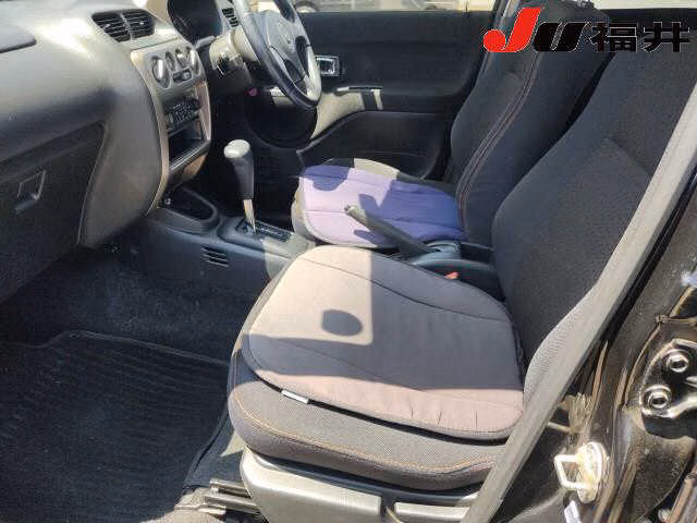 DAIHATSU TERIOS KID