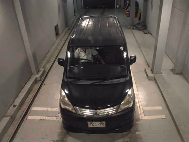 MITSUBISHI DELICA D:2