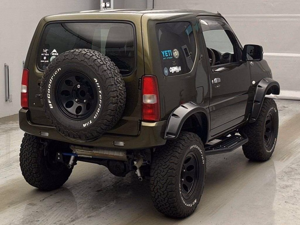SUZUKI JIMNY SIERRA