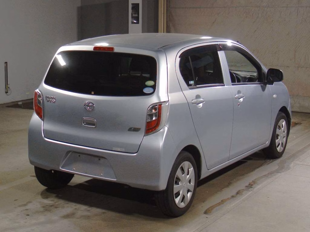 TOYOTA PIXIS EPOCH