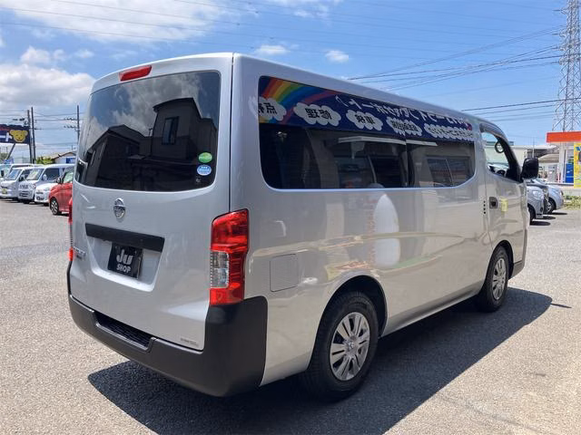 NISSAN NV350 CARAVAN