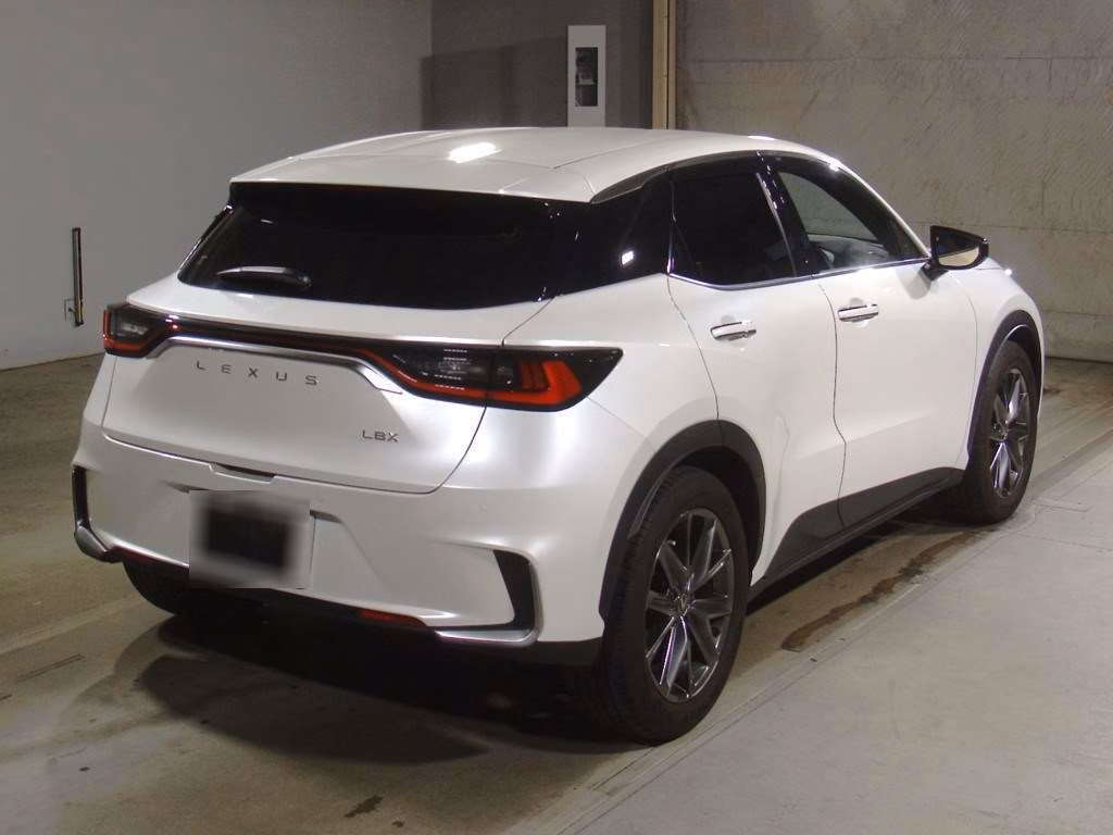 LEXUS LBX