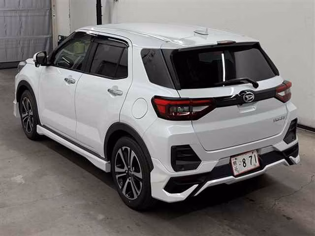 DAIHATSU ROCKY