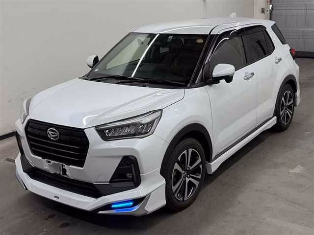 DAIHATSU ROCKY