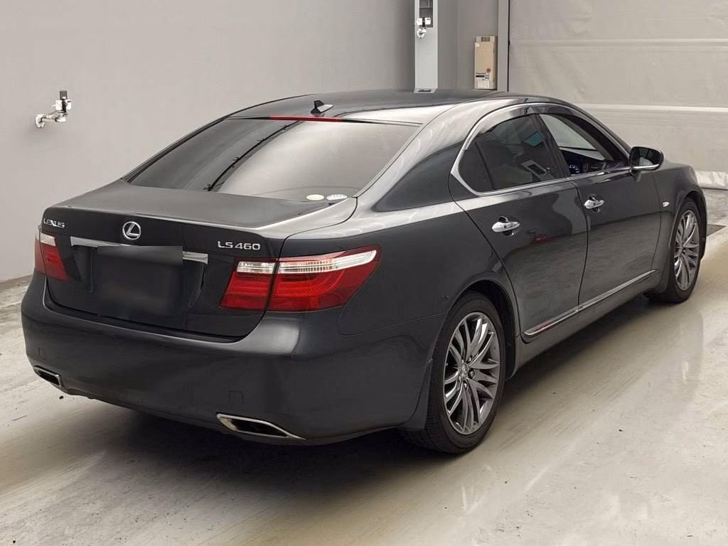 LEXUS LS460